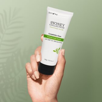Gezichtsreiniger Facial Cleanser the Honey Collection tube 100 gram